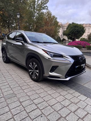 Lexus NX 2021