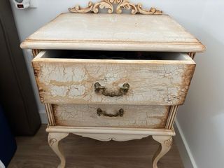 Mesilla restaurada estilo vintage