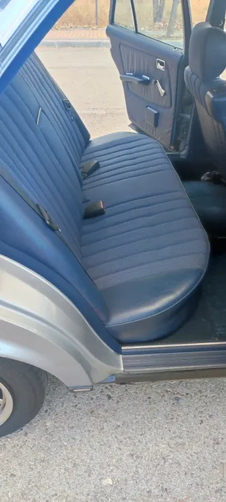 Mercedes-Benz Clase E 1981