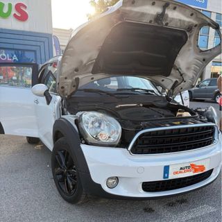 MINI Countryman 2015