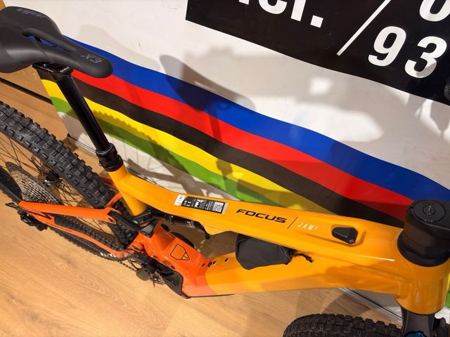 Focus Jam2 6.8 Naranja - Última Unidad