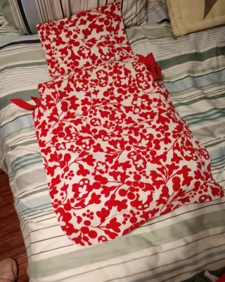 Saco Capazo Bugaboo Rojo y Blanco