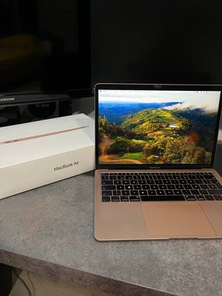 MacBook Air 13” Retina 2019 Oro