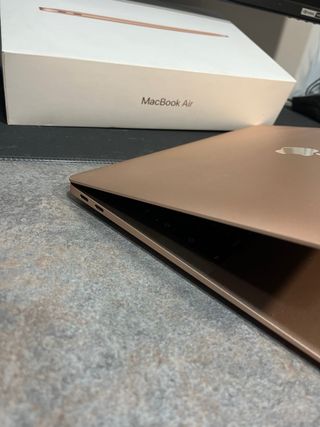 MacBook Air 13” Retina 2019 Oro