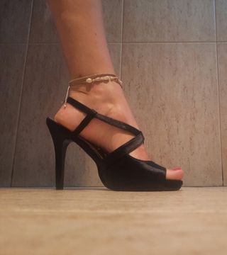 Zapatos de tacón negros piel