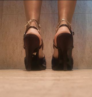 Zapatos de tacón negros piel