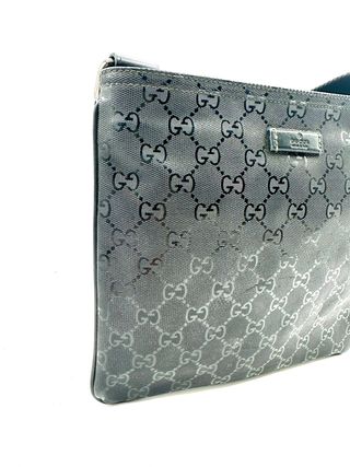 Bolso bandolera Gucci negro GG monogram