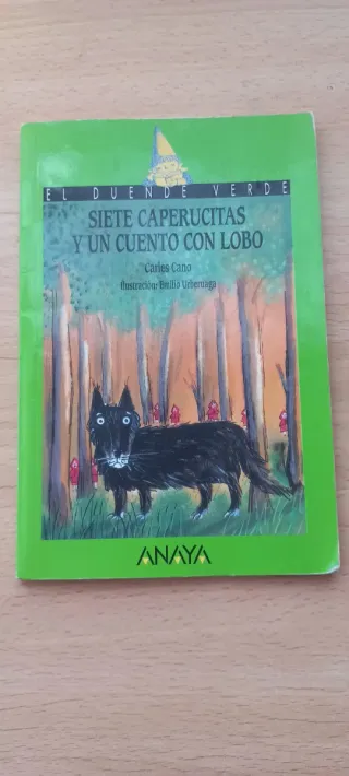 Siete caperucitas y un cuento con lobo