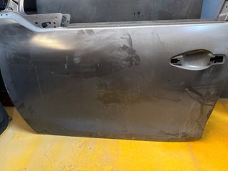 Puerta Peugeot 208