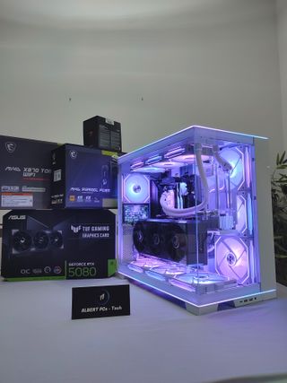 PC Gaming RTX 5080, Ryzen 7, 32GB RAM, 2TB NVME