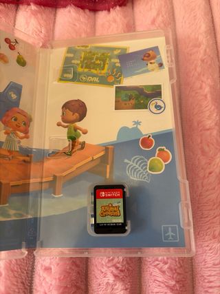 Nintendo Switch Lite Coral + Animal Crossing