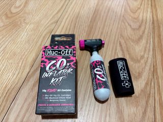 Muc-Off Inflador CO2 16g Kit