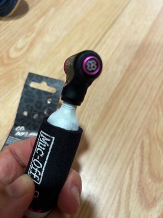Muc-Off Inflador CO2 16g Kit