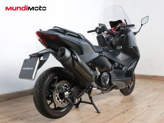 YAMAHA T-MAX 560 TECH MAX
