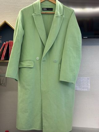 Abrigo Zara Verde agua