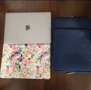 MacBook Air 13 2019 8GB Plata
