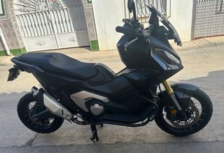 Honda X-ADV 750 2023