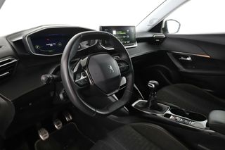 Peugeot 2008 1.2 PureTech Road Trip