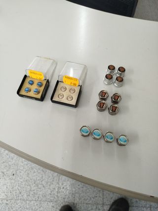 Tapones de Rueda 
Ford, Audi, Rover y Daewoo.