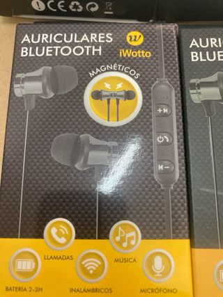 Auriculares iWotto Wireless Magnéticos