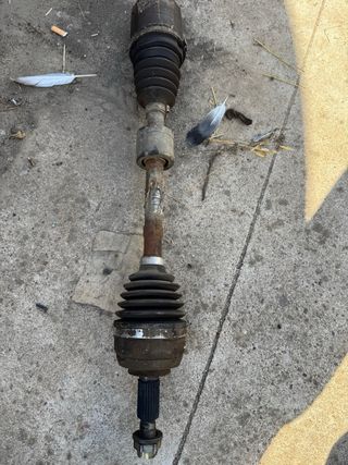 Palier Izquierdo Dacia Duster 2010