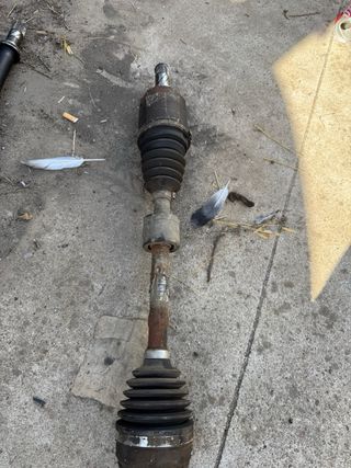 Palier Izquierdo Dacia Duster 2010