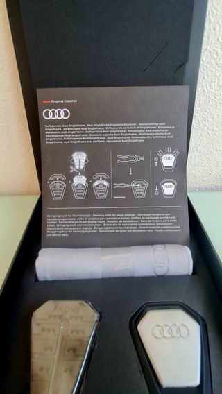 Set Limpiador Pantallas y Ambientador Audi