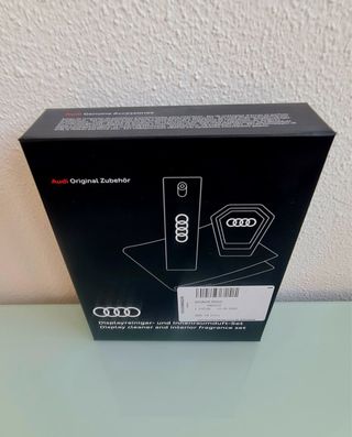 Set Limpiador Pantallas y Ambientador Audi