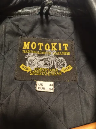 Kawasaki Z1000 Limitada Documentación