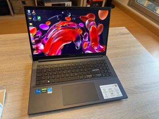 Portátil Asus Vivobook 15 OLED gráfica NVIDIA 3050