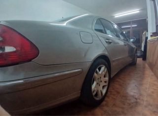 Mercedes-Benz Clase E 2002