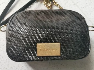 Bolso pequeño Bimba y Lola negro y dorado