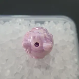 Abalorio gatito rosa brillante