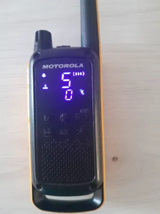 Motorola Walkie Talkie nero e giallo