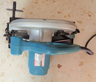 Sierra Circular Makita 5704R, 190mm, 1200W