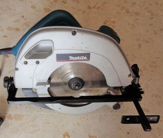 Sierra Circular Makita 5704R, 190mm, 1200W