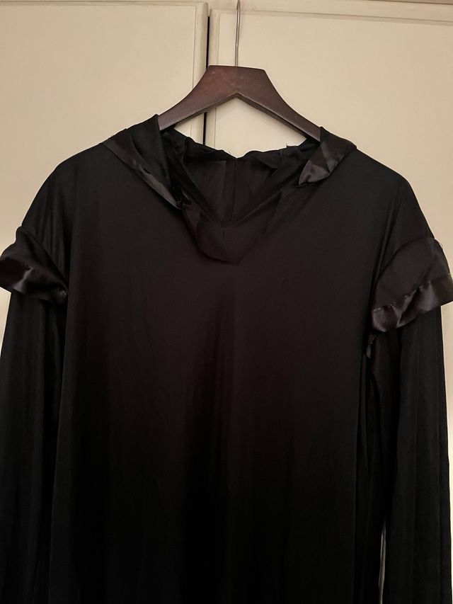 Túnica negra Halloween