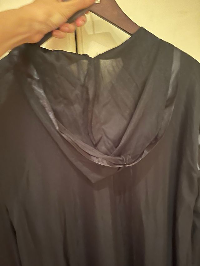 Túnica negra Halloween