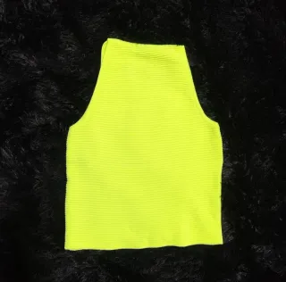 Camiseta sin mangas verde neón