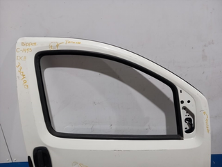 PUERTA DELANTERA DERECHA PEUGEOT BIPPER TEPEE