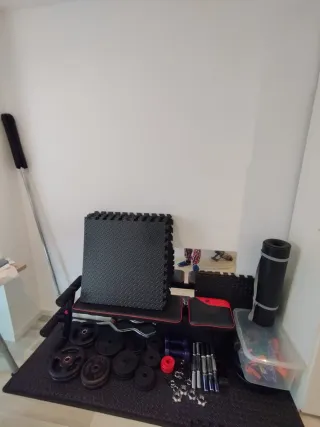 Material de gimnasio: Mancuernas, discos y más