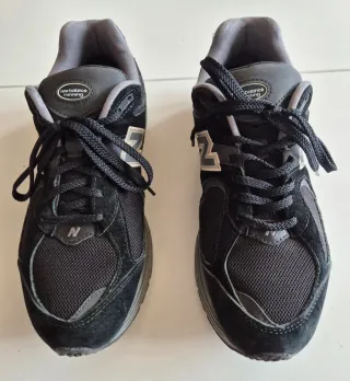 Zapatillas New Balance Negras y Grises