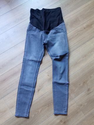 Premamá. Escucho oferta. No regalo...