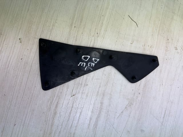 Alfombrilla Yamaha NMAX 125 Delantera Derecha