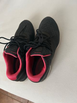 Deportivas Reebok Talla 37 Negras y Rosas