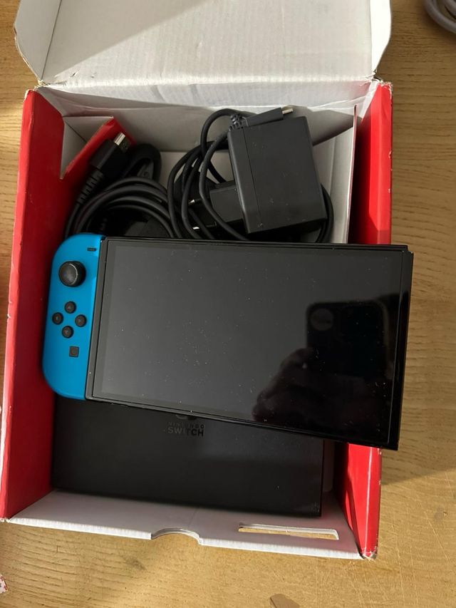 Nintendo Switch OLED Blu/Arancione
