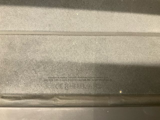 Funda con teclado iPad Air 10.9 Apple gris oscuro