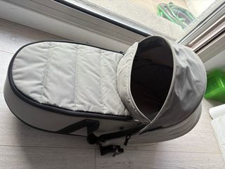 Capazo Babyzen YOYO recién nacido gris