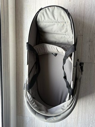 Capazo Babyzen YOYO recién nacido gris