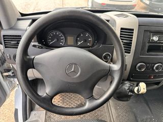 Mercedes-Benz CAMION 515CDI PARA CARNET DE COCHE